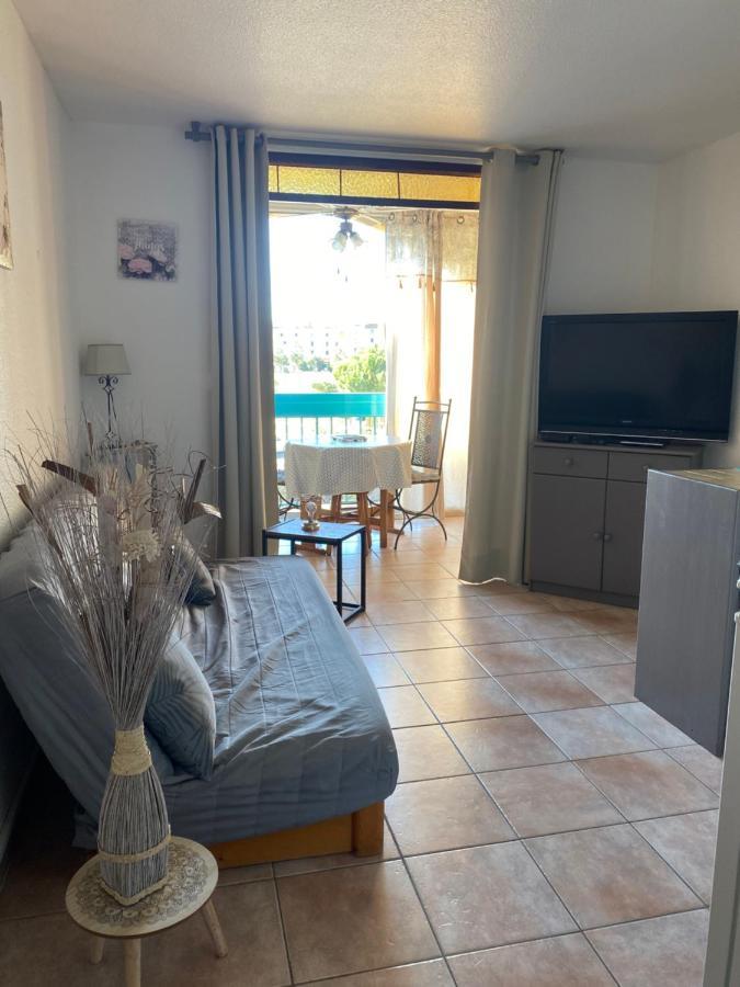 Appartement En Bord D'Etang Le Barcares Luaran gambar